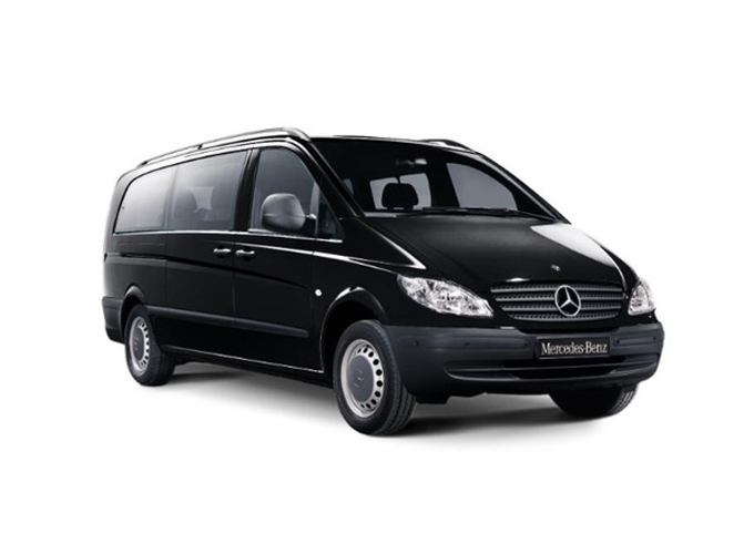 Mercedes Benz Vito bus